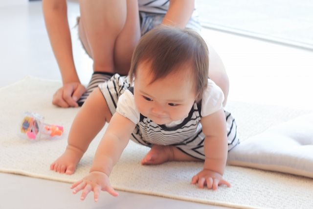 生後9ヶ月の遊び 赤ちゃんの遊び方ガイド かわイク