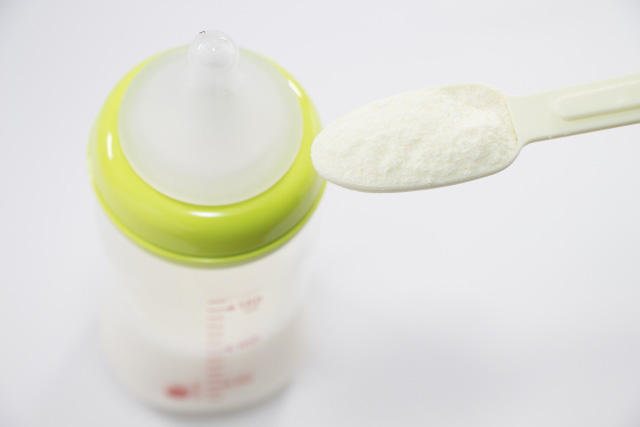 育児の時短ワザ 粉ミルクは お湯 と 湯冷まし で調乳する かわイク